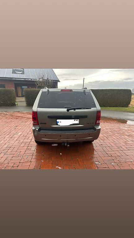 Gebraucht Jeep Grand Cherokee 204 PS (150 kW) 2005 Grau SUV