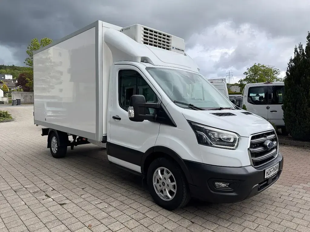Gebraucht Ford Transit 131 PS (96 kW) 2021 Weiß