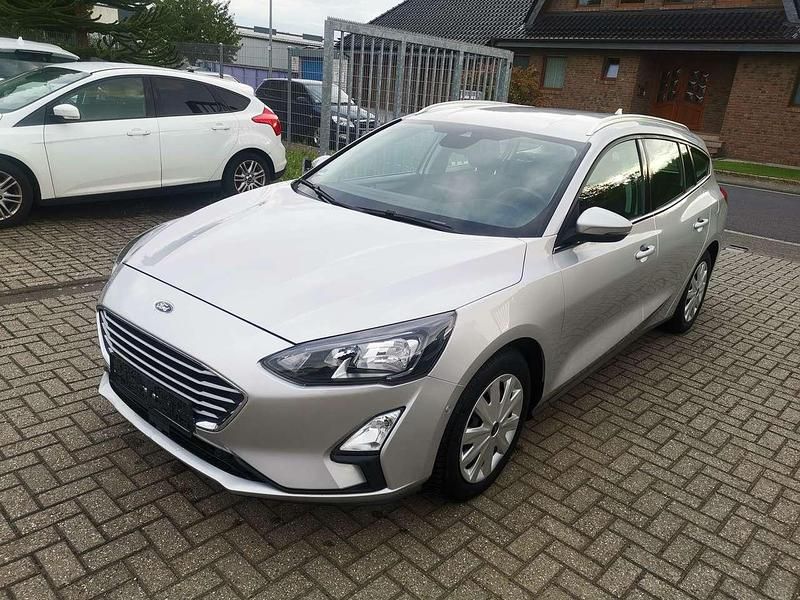 Silber Gebraucht 2020 Ford Focus Kombi | 7.190 € (Guter Preis) - Bild 1/4