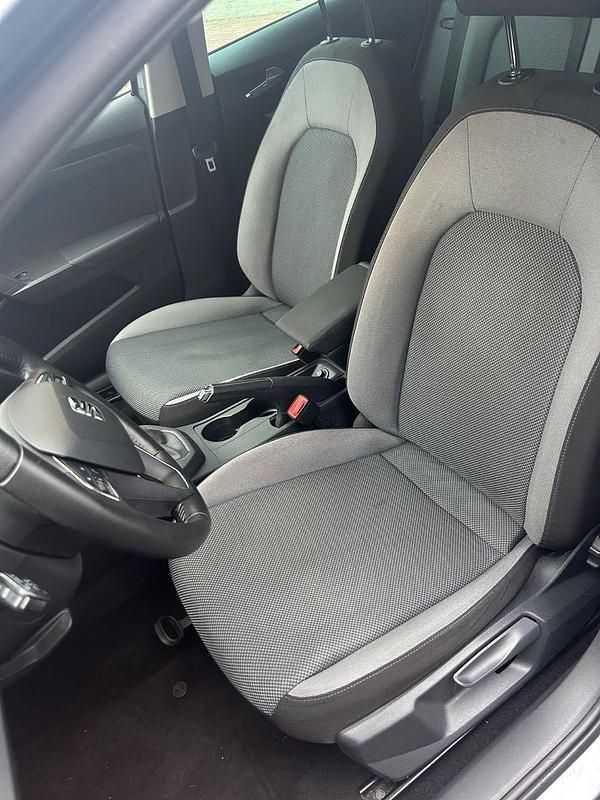 Gebraucht Seat Ibiza 75 PS (55 kW) 2017 Grau Kleinwagen