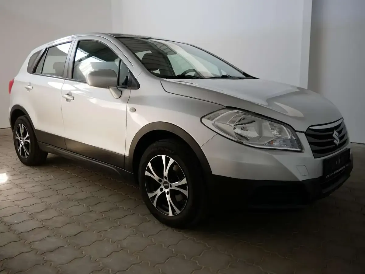 Gebraucht Suzuki SX4 S-Cross 120 PS (88 kW) 2015 Silber SUV