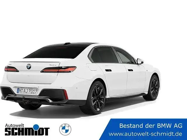 Gebraucht BMW 740 Comfort Edition 299 PS (219 kW) 2025 (sonderfarbe)  sonstige Limousine