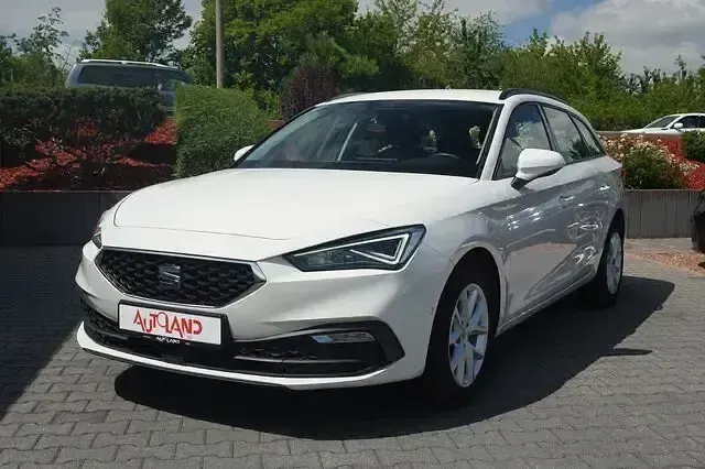 Gebraucht Seat Leon 150 PS (110 kW) 2022 Weiss