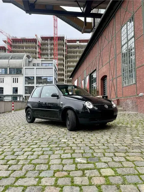 Gebraucht VW Lupo 60 PS (44 kW) 2002 Schwarz Kleinwagen