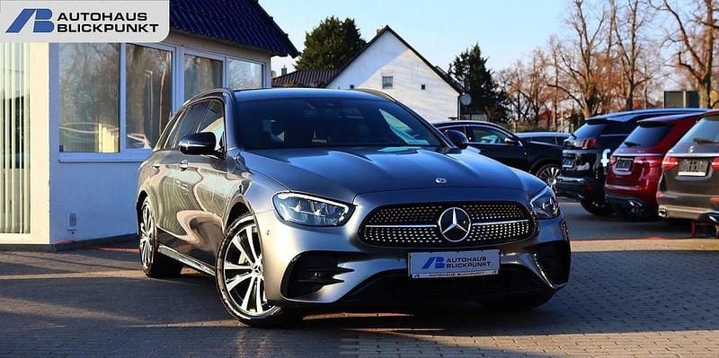 Gebraucht Mercedes E300 AMG 306 PS (225 kW) 2022 Grau Limousine