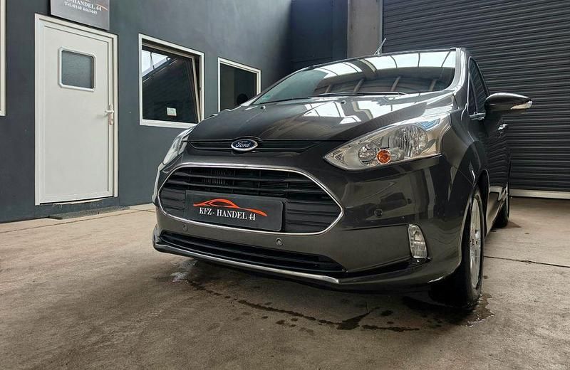 Gebraucht Ford B-MAX SYNC Edition 101 PS (74 kW) 2017 Grau Van / Kleinbus