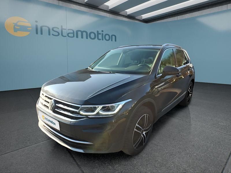 Schwarz Gebraucht 2023 VW Tiguan SUV | 34.399 € (Teuer) - Bild 1/4