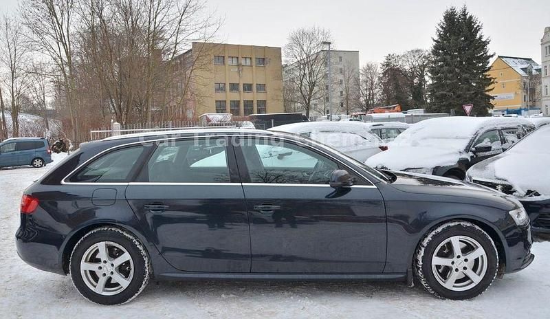 Gebraucht Audi A4 Attraction 150 PS (110 kW) 2014 Blau Kombi