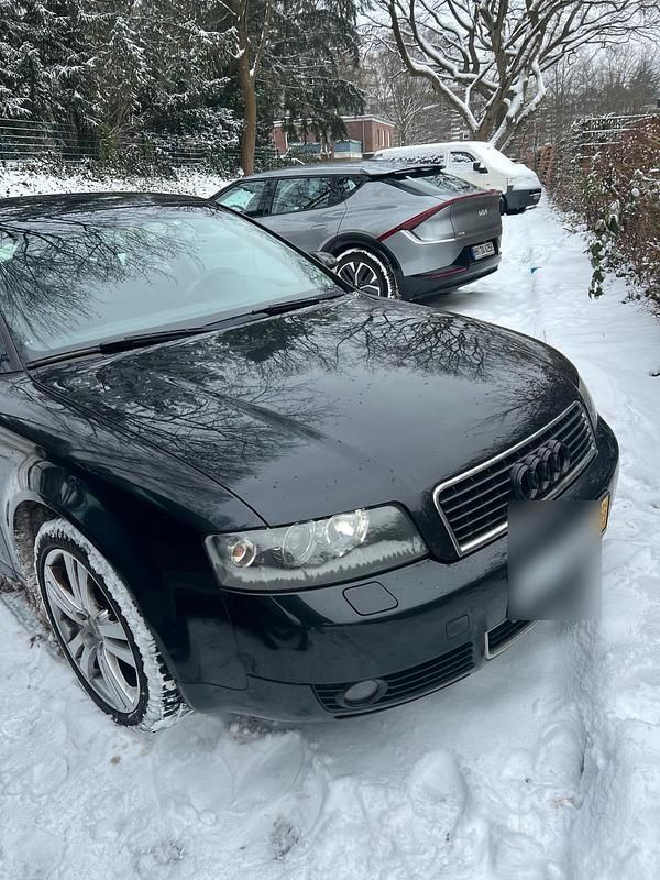 Schwarz Gebraucht 2004 Audi A4 Sport Limousine | 1.200 € (Superpreis) - Bild 1/4