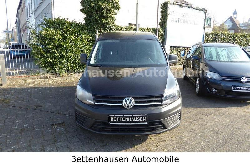 Gebraucht VW Caddy 75 PS (55 kW) 2019 Schwarz Van / Kleinbus