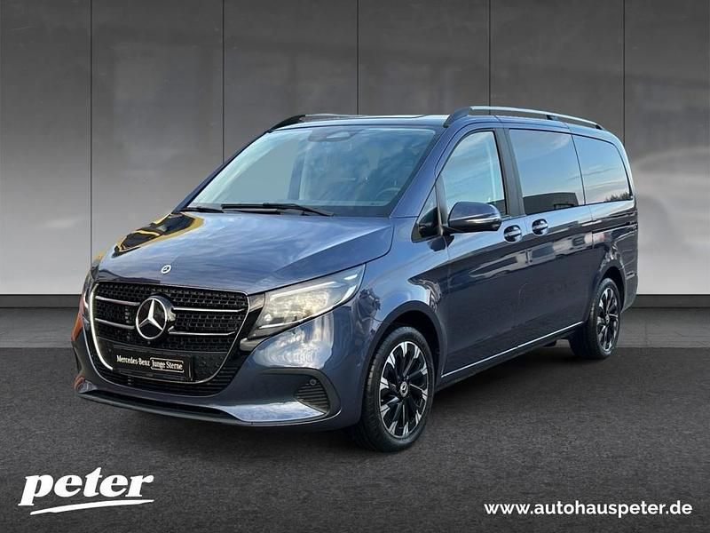 Sodalithblau met. Gebraucht 2025 Mercedes V220 Style Van / Kleinbus | 61.490 € (Fairer Preis) - Bild 1/4