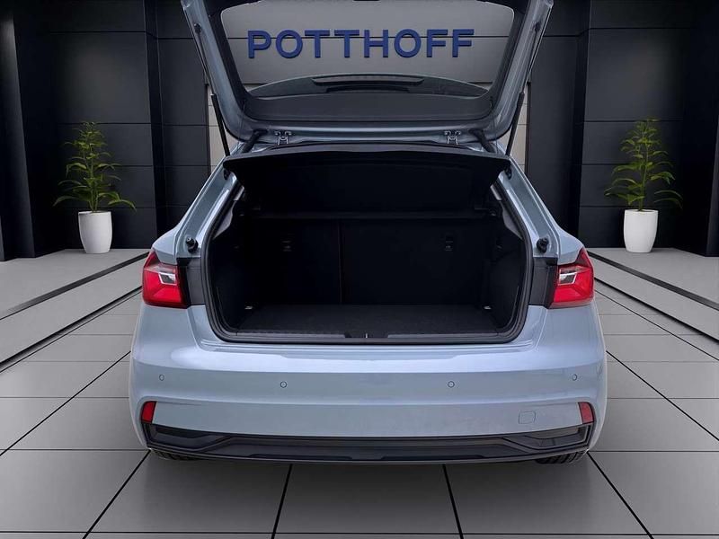 Gebraucht Audi A1 Advanced 116 PS (85 kW) 2025 Pfeilgrau perleffekt SUV