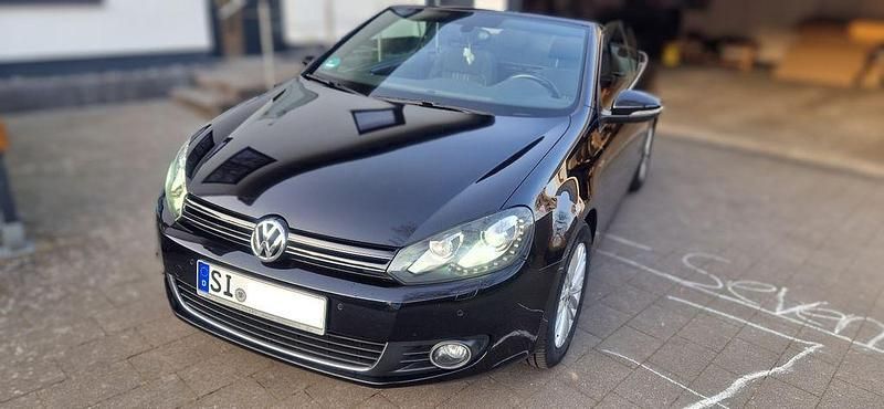 Gebraucht VW Golf Cabriolet LOUNGE 105 PS (77 kW) 2015 Schwarz Cabrio