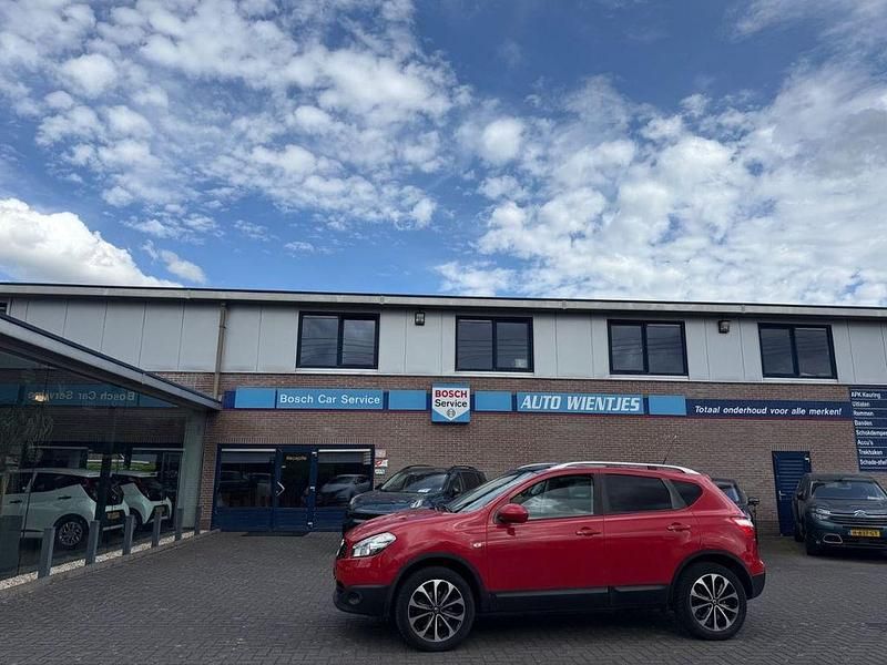 Rot Gebraucht 2012 Nissan Qashqai SUV | 5.450 € (Guter Preis) - Bild 1/4