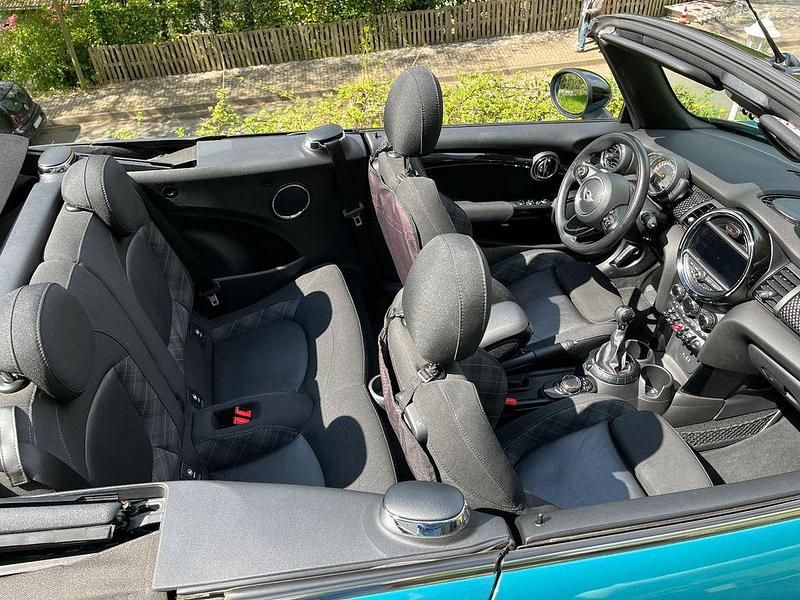 Gebraucht Mini Cooper S Cabriolet 192 PS (141 kW) 2017 Andere farben Cabrio