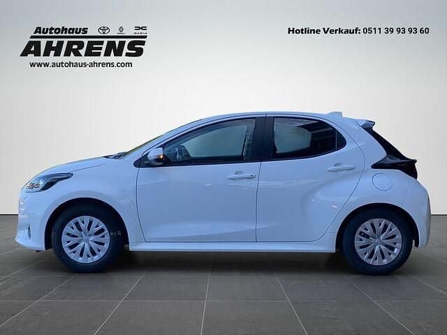 Gebraucht Toyota Yaris Business Edition 116 PS (85 kW) 2024 Schneeweiß Kleinwagen