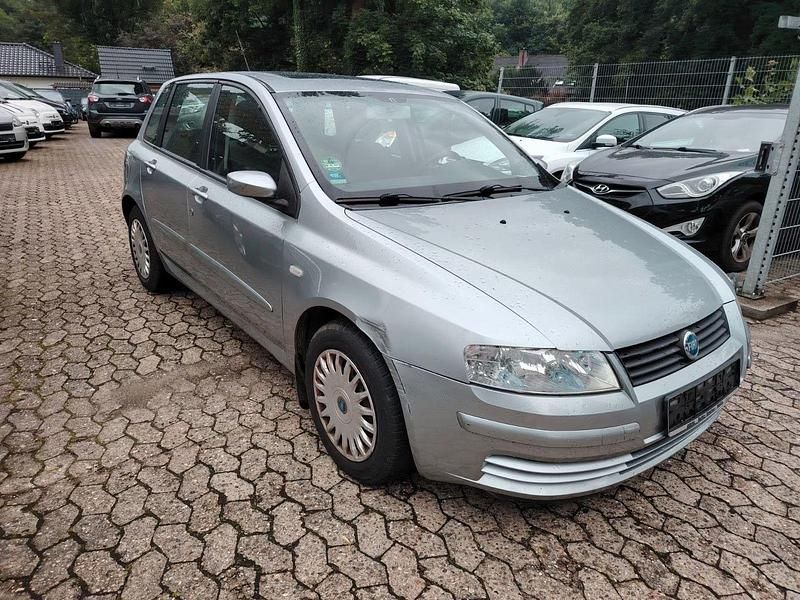 Gebraucht Fiat Stilo Dynamic 103 PS (75 kW) 2004 Grau Kleinwagen