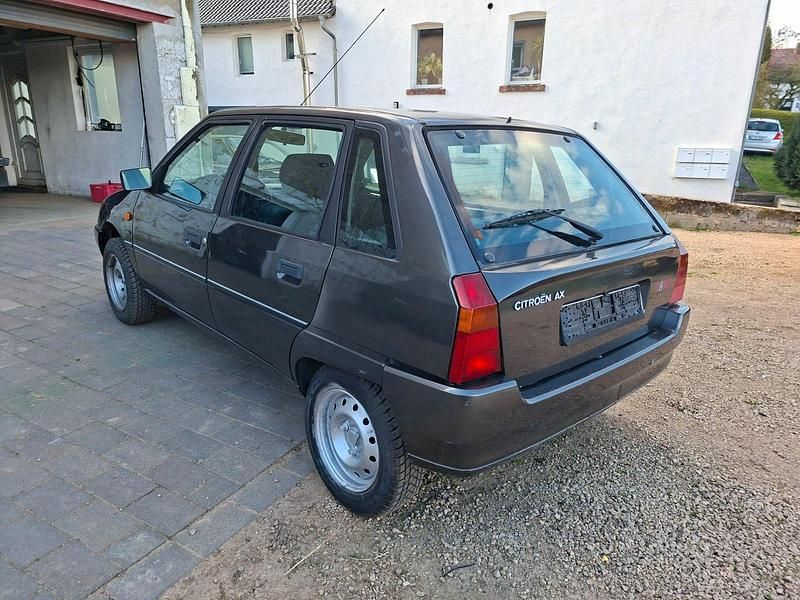 Gebraucht Citroën AX 60 PS (44 kW) 1996 Grau Kleinwagen