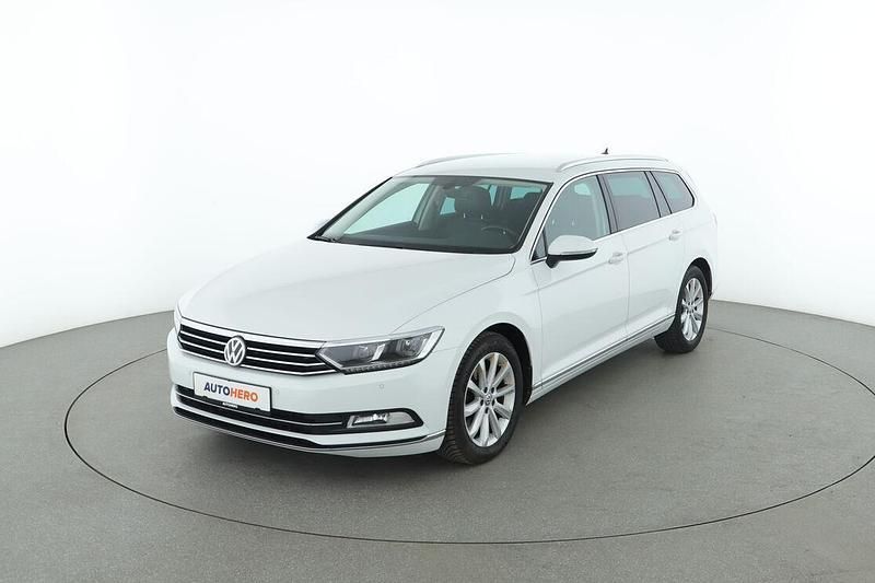 Weiß Gebraucht 2017 VW Passat Highline Kombi | 17.790 € (Fairer Preis) - Bild 1/3