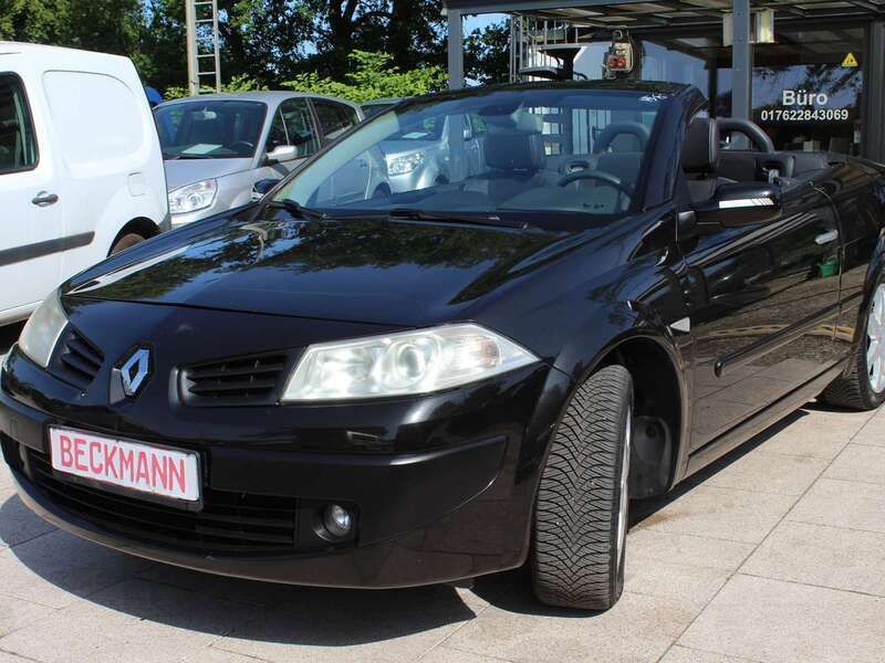 Schwarz Gebraucht 2006 Renault Mégane Cabriolet Dynamique Cabrio | 2.599 € (Fairer Preis) - Bild 1/4