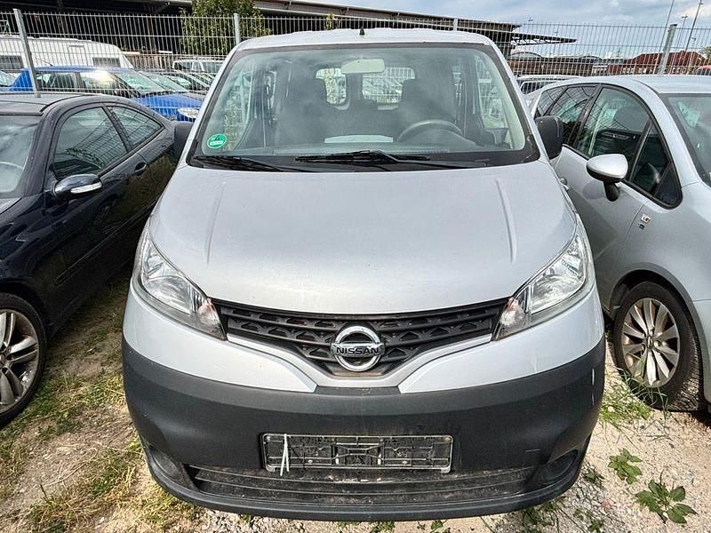 Silber Gebraucht 2010 Nissan NV200 Comfort Van | 3.900 € (Fairer Preis) - Bild 1/4