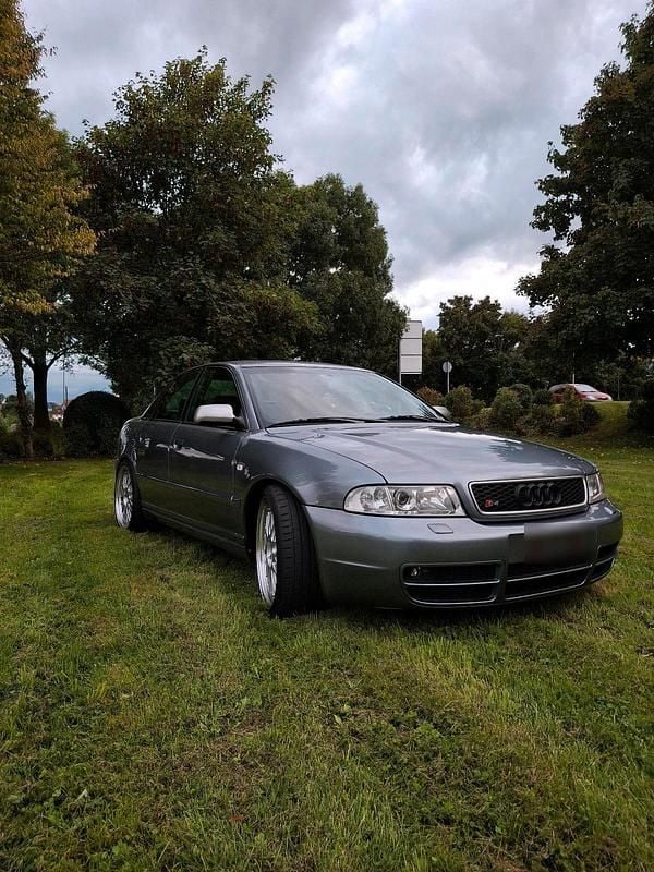 Gebraucht Audi S4 310 PS (228 kW) 1999 Grau Limousine