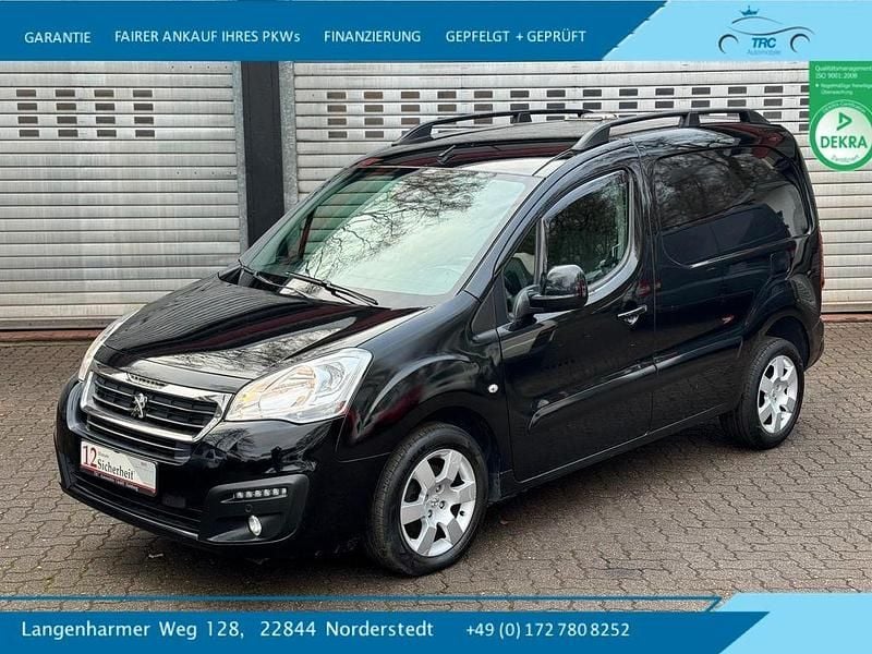 Gebraucht Peugeot Partner Premium 99 PS (72 kW) 2018 Schwarz Van / Kleinbus