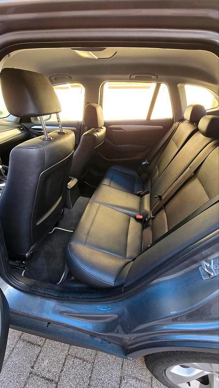 Gebraucht BMW X1 177 PS (130 kW) 2011 Silber SUV