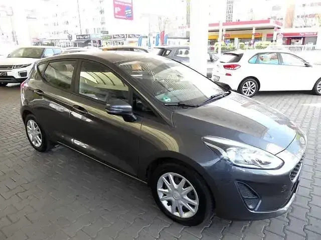 Gebraucht Ford Fiesta Cool & Connect 86 PS (63 kW) 2019 Grau Kleinwagen