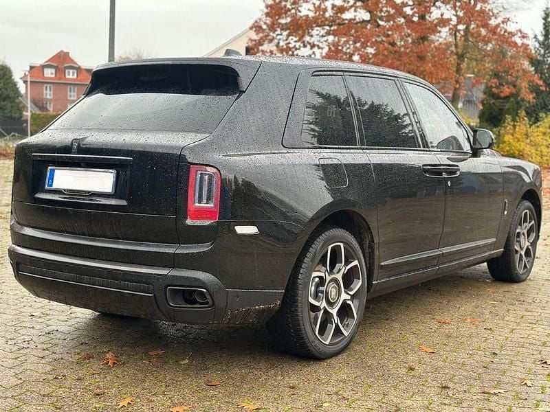 Gebraucht Rolls Royce Cullinan 600 PS (441 kW) 2023 Schwarz SUV