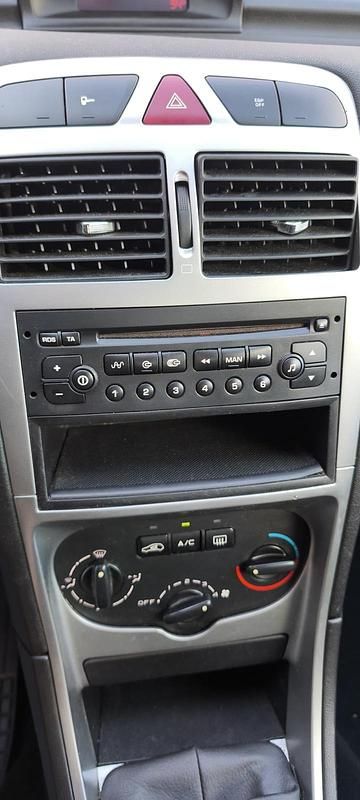 Gebraucht Peugeot 307 80 PS (58 kW) 2004 Blau Kleinwagen