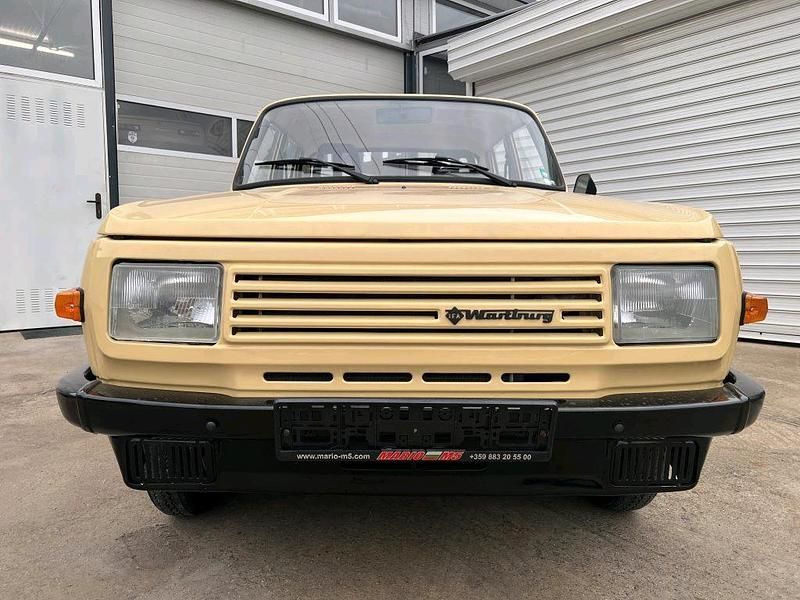 Beige Gebraucht 1989 Wartburg 353 Limousine | 11.555 € - Bild 1/4