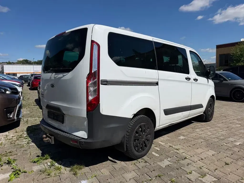 Gebraucht Ford Transit Trend 125 PS (91 kW) 2014 Weiß Kombi