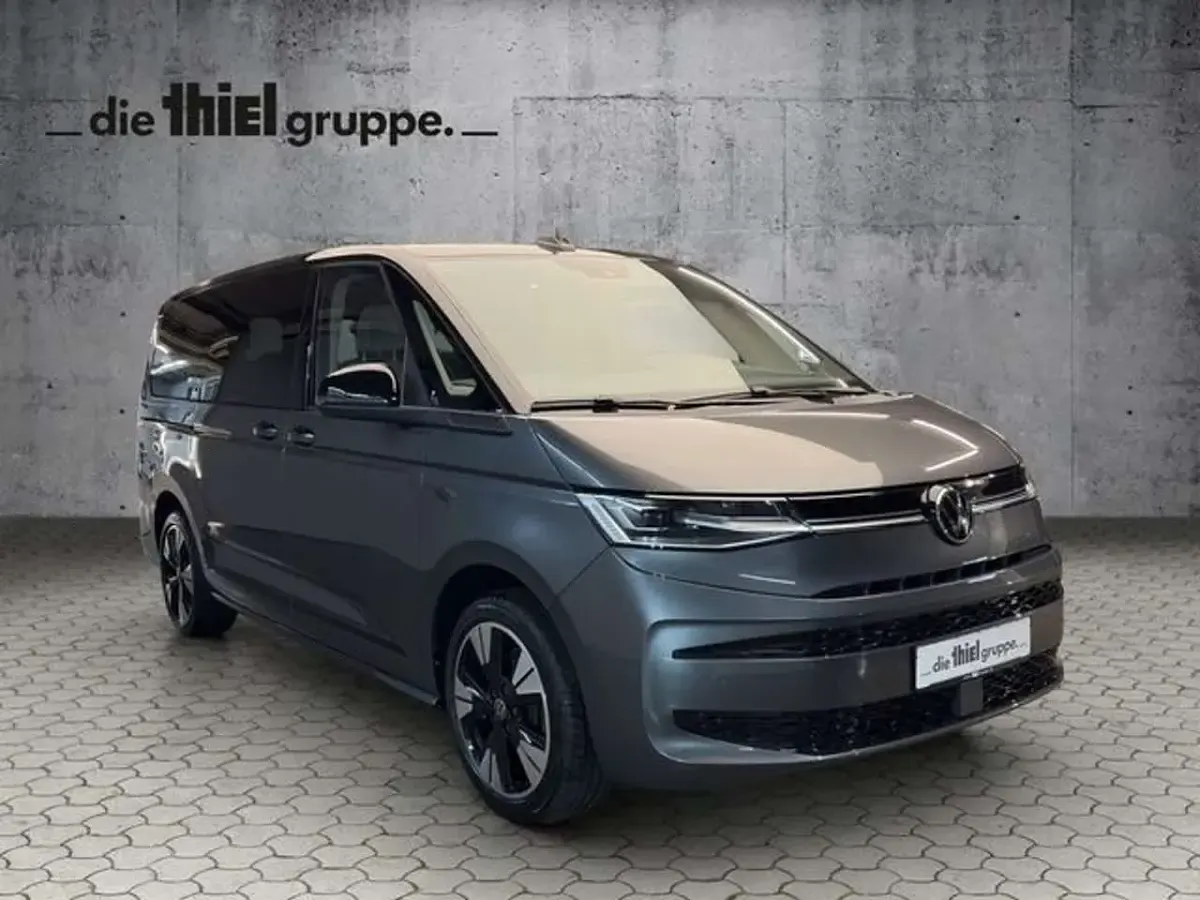 Gebraucht VW Multivan Edition 204 PS (150 kW) 2024 Grau Van / Kleinbus