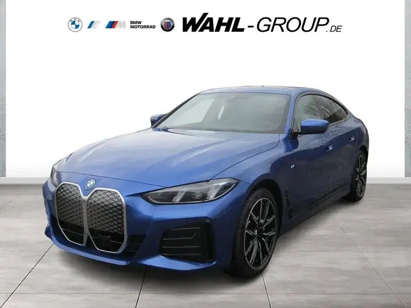Blau Gebraucht 2025 BMW i4 M Sport Limousine | 56.490 € (Fairer Preis) - Bild 1/4