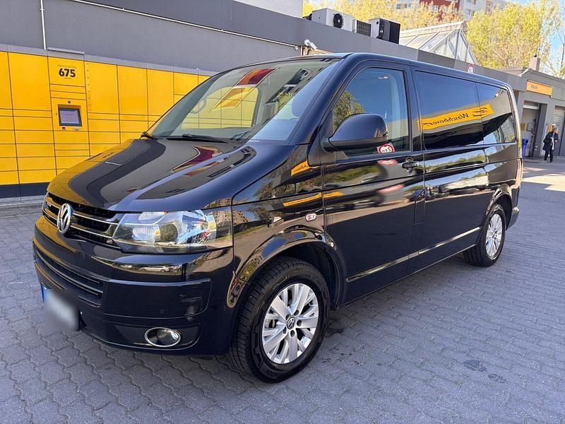 Second-hand VW T5 140 CP (102 kW) 2014 Negru Van
