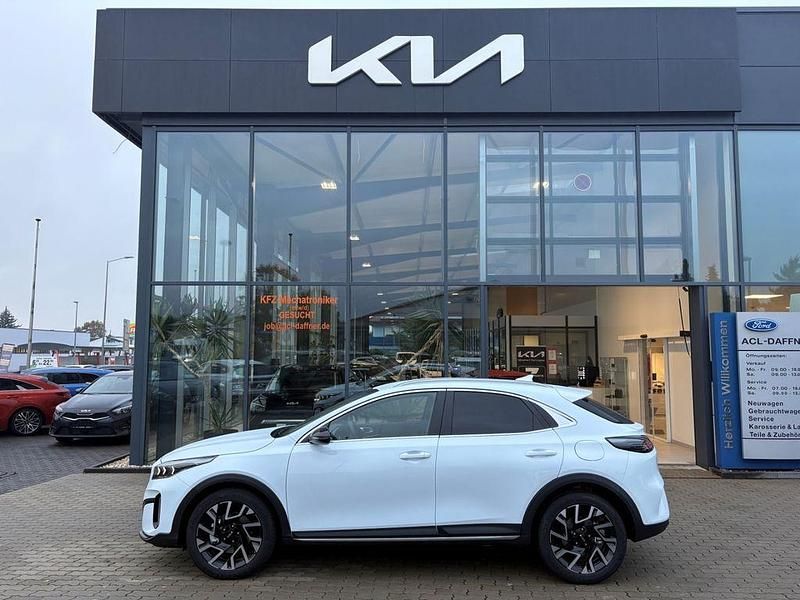 (wd) cararraweiss Neu 2025 Kia XCeed SUV | 27.850 € (Guter Preis) - Bild 1/4