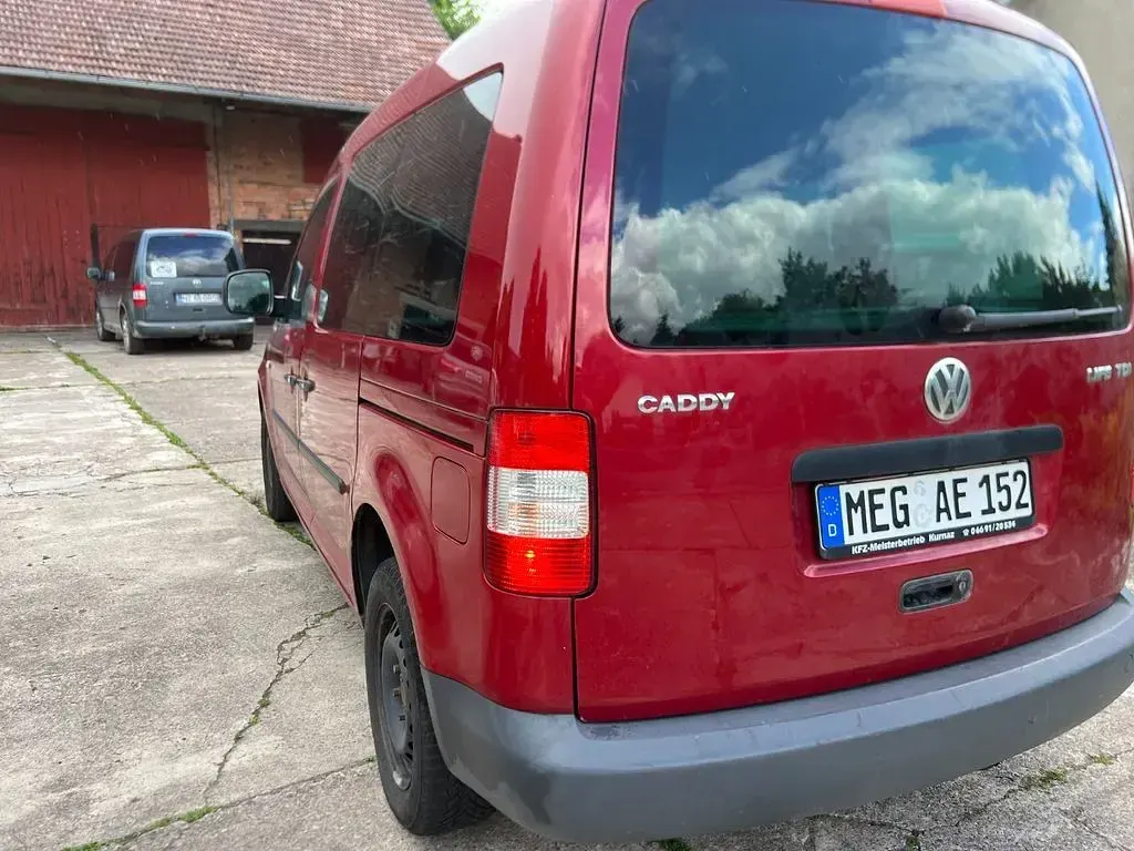 Gebraucht VW Caddy Life 105 PS (77 kW) 2005 Rot Van / Kleinbus