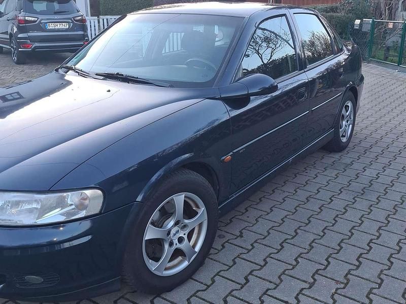 Gebraucht Opel Vectra 101 PS (74 kW) 2000 Blau Limousine