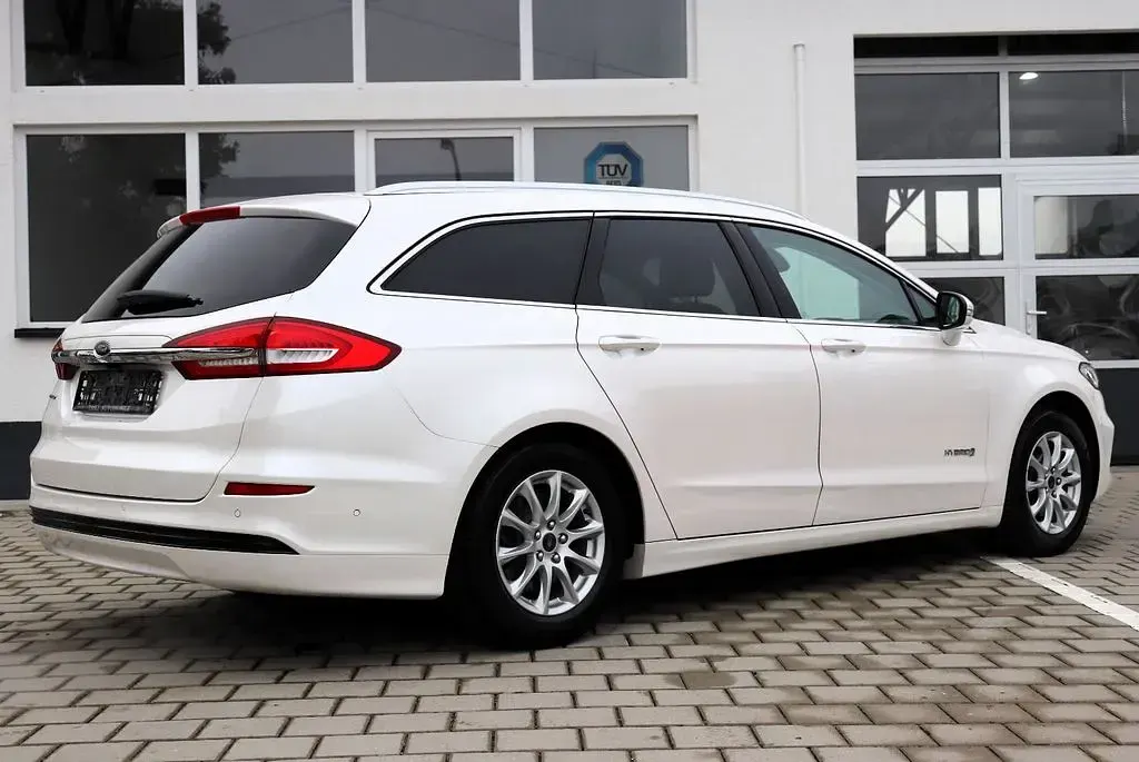 Gebraucht Ford Mondeo 188 PS (138 kW) 2019 Weiß Limousine