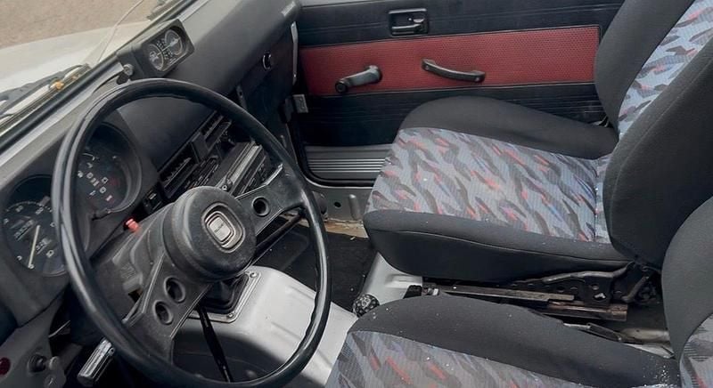 Second-hand Suzuki Samurai 45 CP (33 kW) 1983 Argintiu SUV