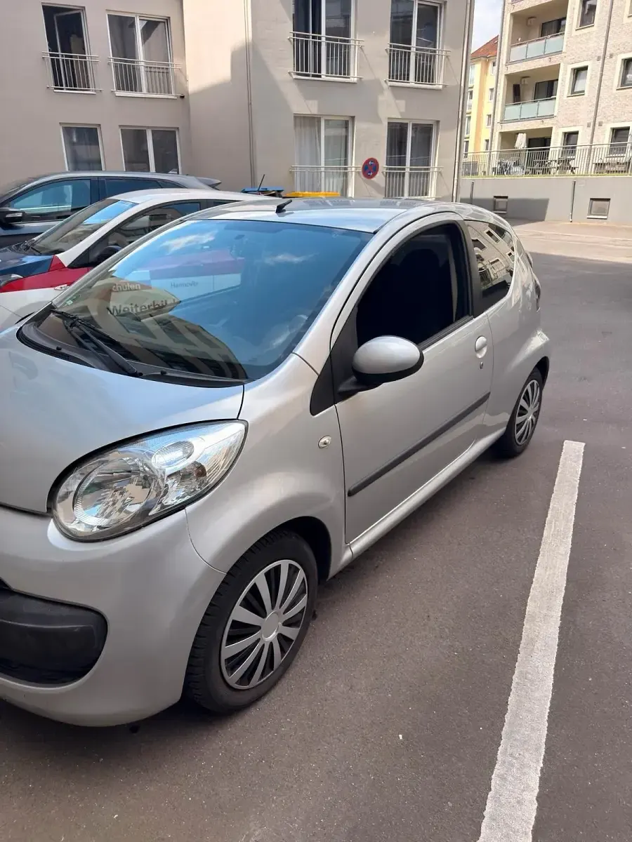 Gebraucht Citroën C1 69 PS (50 kW) 2008 Grau Kleinwagen