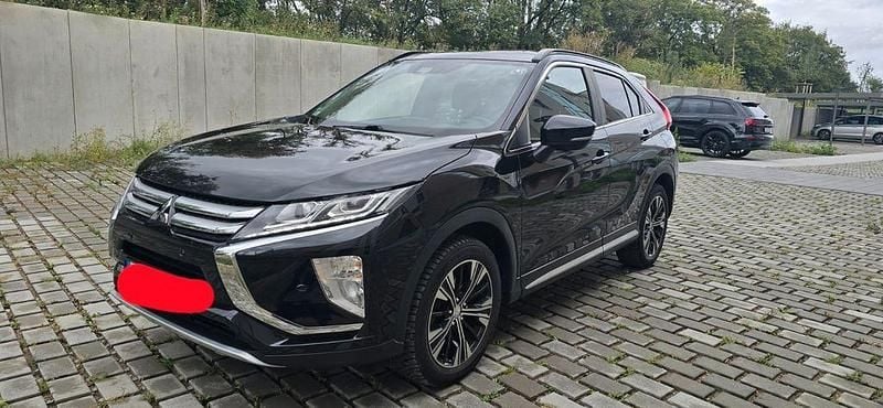 Schwarz Gebraucht 2019 Mitsubishi Eclipse Cross SUV | 15.999 € (Guter Preis) - Bild 1/1