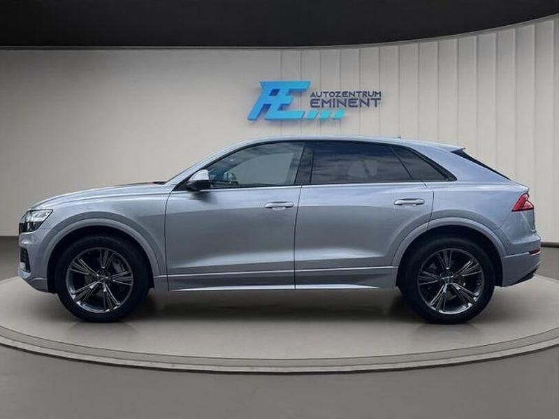 Gebraucht Audi Q8 Ambiente 286 PS (210 kW) 2020 Silber SUV