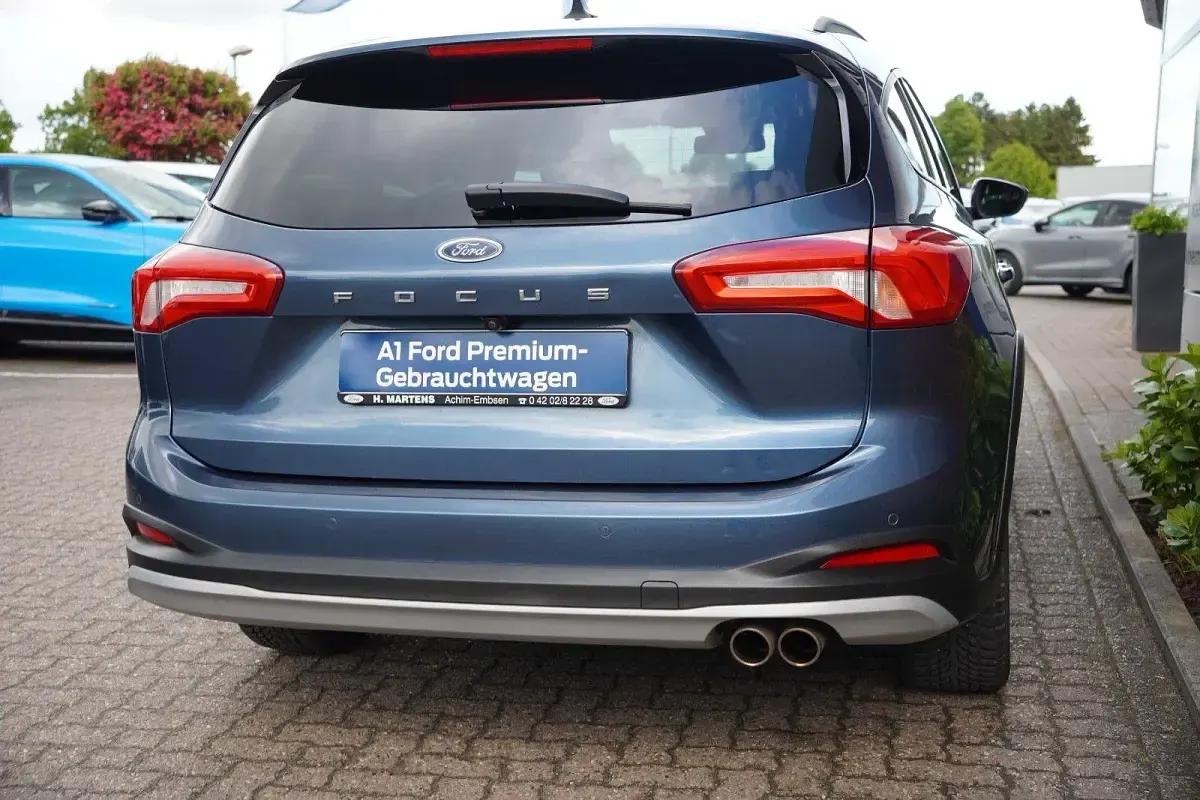 Używany Ford Focus Active X 150 KM (110 kW) 2021 Niebieski Kombi