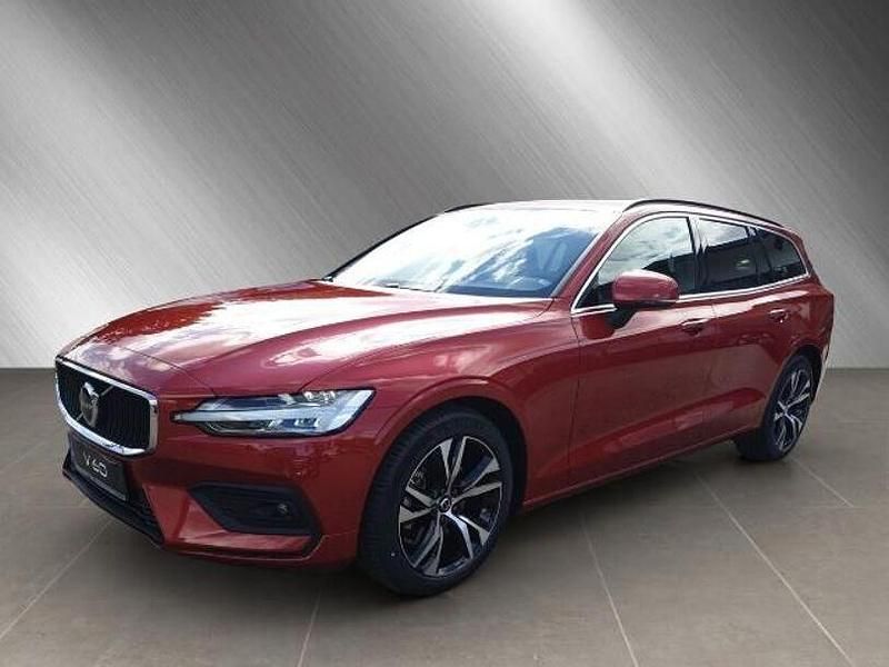 Rot Neu 2024 Volvo V60 Core Kombi | 43.990 € (Teuer) - Bild 1/4
