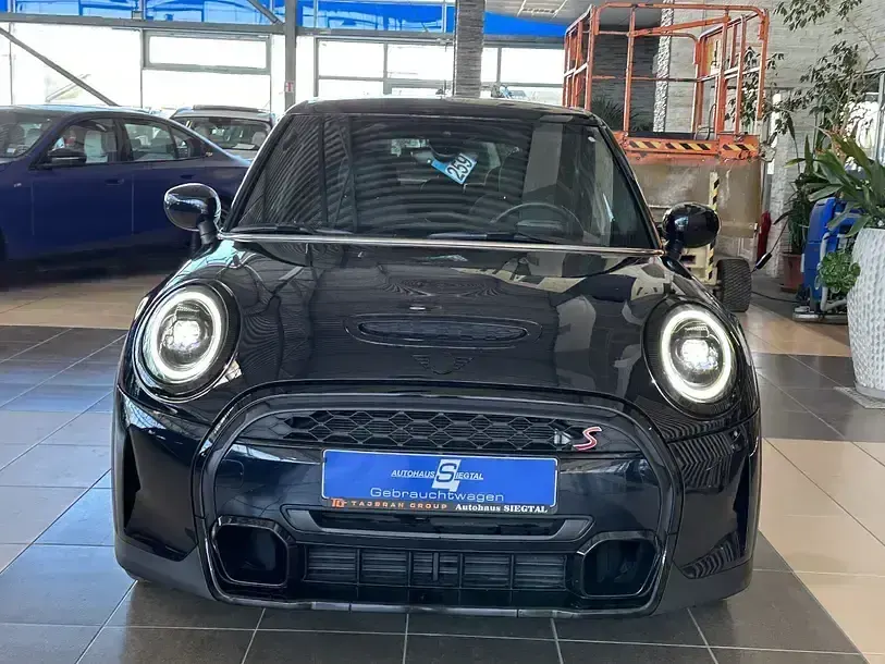 Gebraucht Mini Cooper S Classic 178 PS (130 kW) 2022 Schwarz Kleinwagen