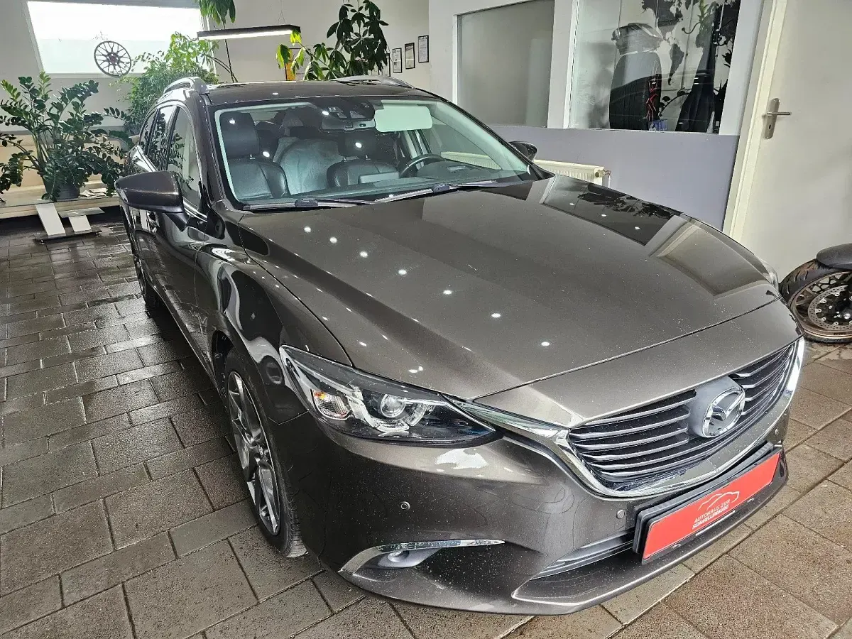 Gebraucht Mazda 6 Kizoku Intense 175 PS (128 kW) 2016 Braun Kombi