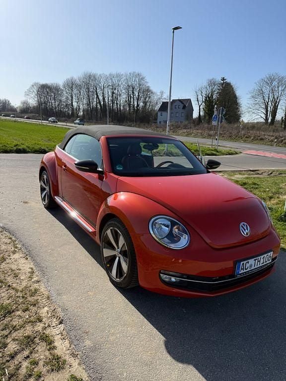 Gebraucht VW Beetle CLUB 150 PS (110 kW) 2015 Orange Kleinwagen