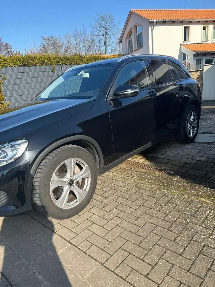 Gebraucht Mercedes GLC220 170 PS (125 kW) 2017 Schwarz SUV